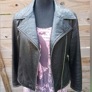 Vintage Black Leather Motorcycle Jacket with Zipper Closure, Size Xsmall